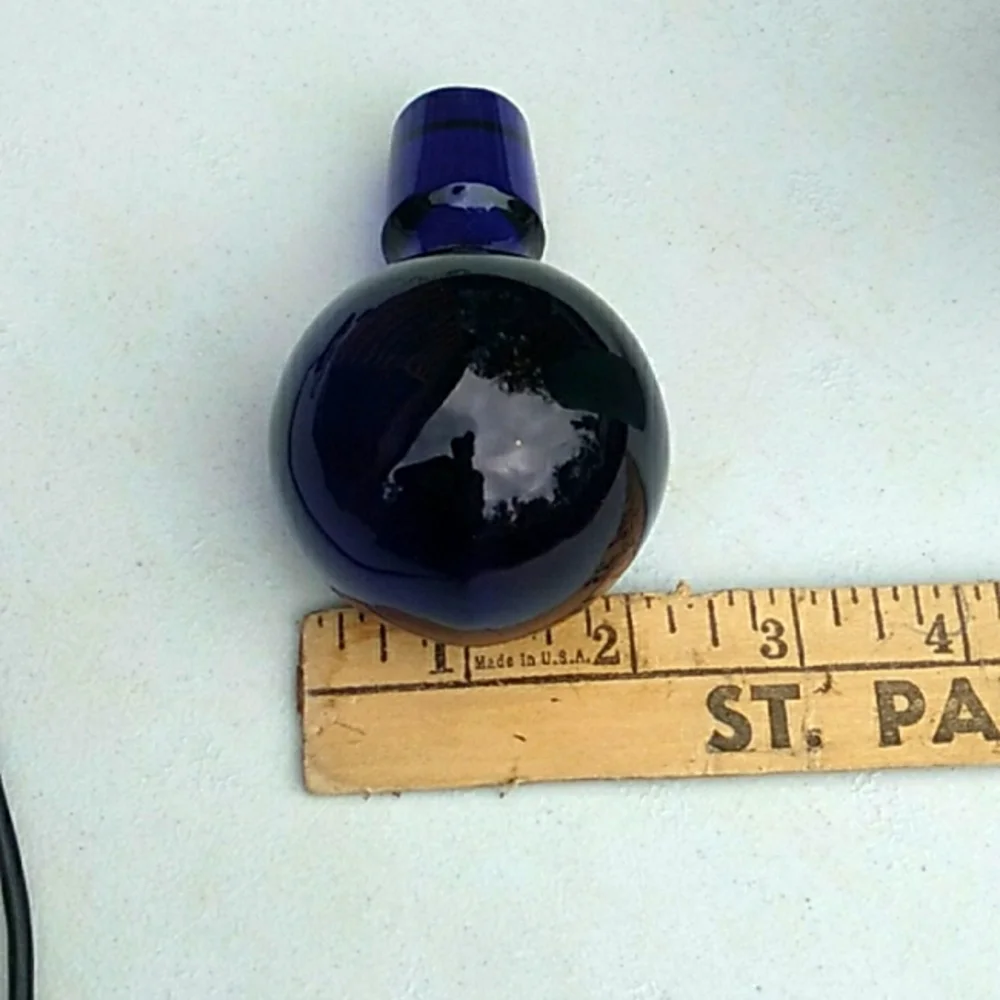 Vintage CRYSTAL Large Blue Bottle Stopper Art Glass Decanter  VNPLVC
